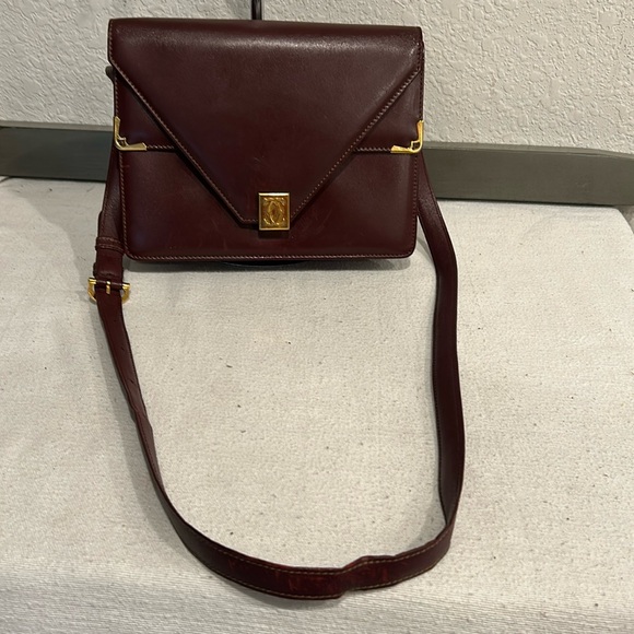 Authentic Cartier Must De Cartier Leather shoulder bag Bordeaux